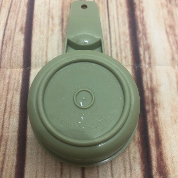 Vintage Tupperware Avocado Green Nesting Measuring Cup 3/4 CUP Replacement 762-5 - Picture 10 of 10